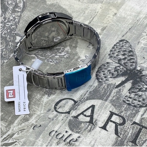 🆕 🔥💎luxury watch / stainless steel 🎁 - Picture 9 of 13